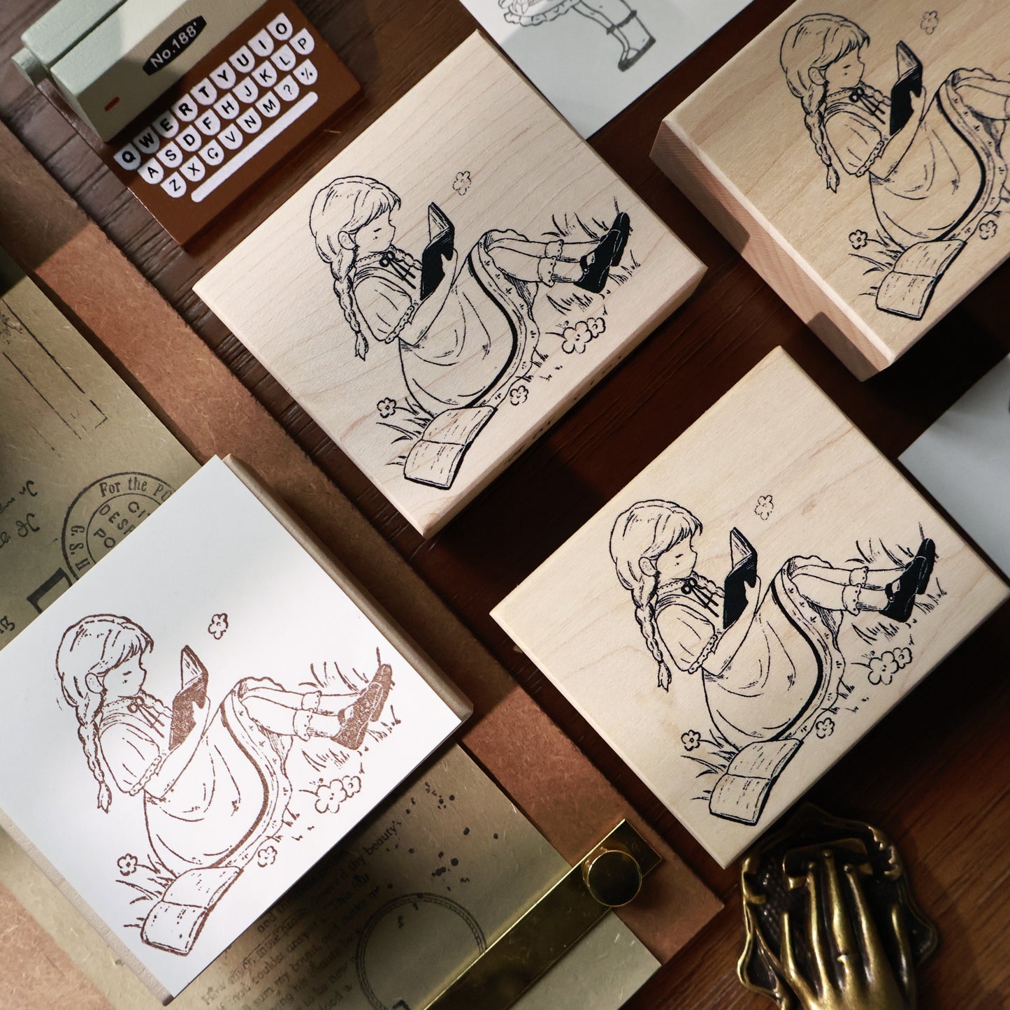 Maple upgraded Cute characters Stamp base Retro Wooden Notebook Rubber Stamp