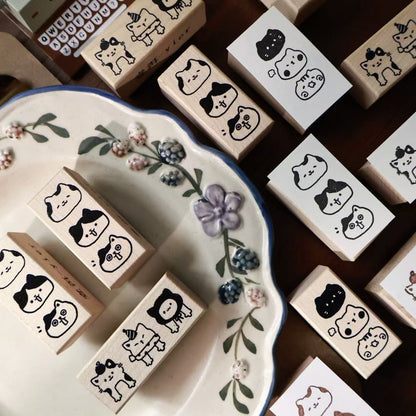 Maple upgraded  Cute Cat Series Stamp base Retro Wooden Notebook Rubber Stamp