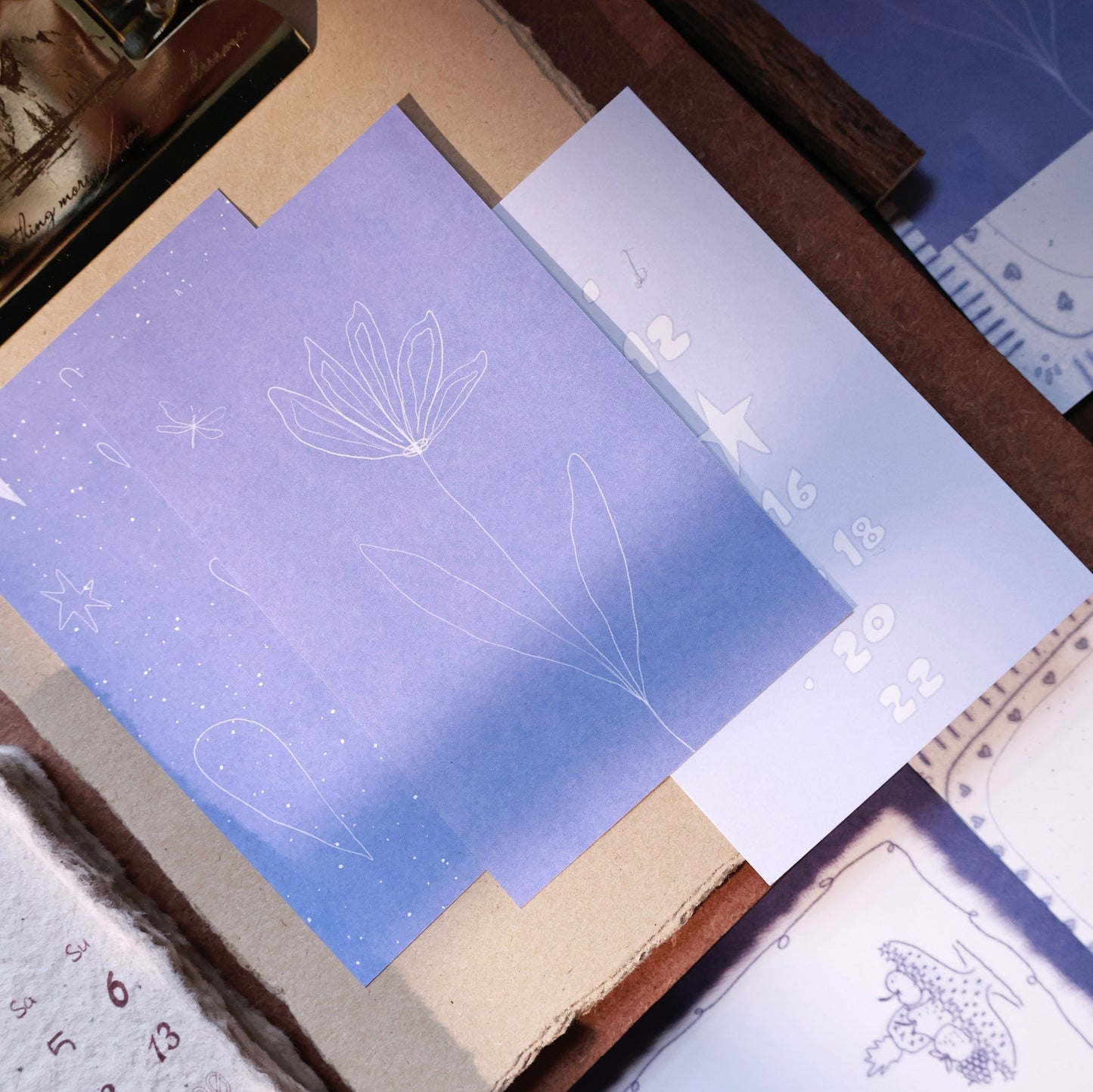 Blue mark and Plain flower flying butterfly theme light retro M5 series double-sided printing for dual-use sticky notes