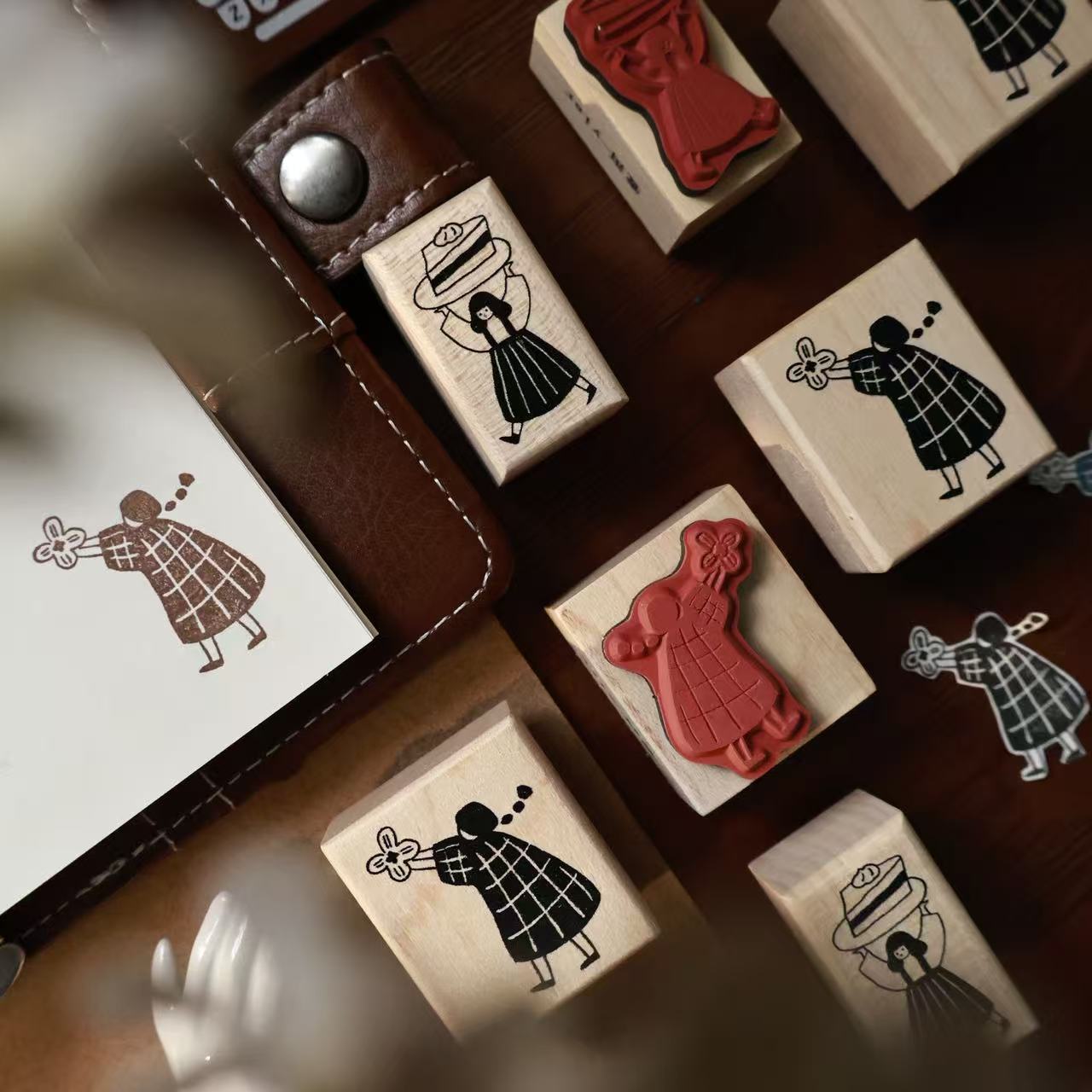 Maple upgraded  Little Girls Stamp base Retro Wooden Notebook Rubber Stamp