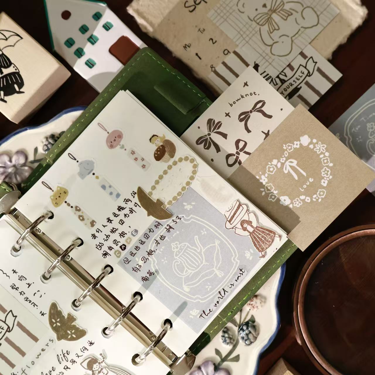 Retro fairy tales and Flower traces theme light retro handbook sticky notes no glue