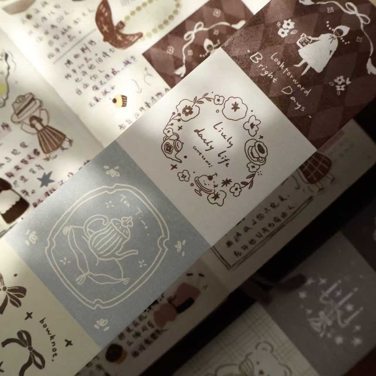 Retro fairy tale tear note roll with backing paper can be written Light retro Handbook materials