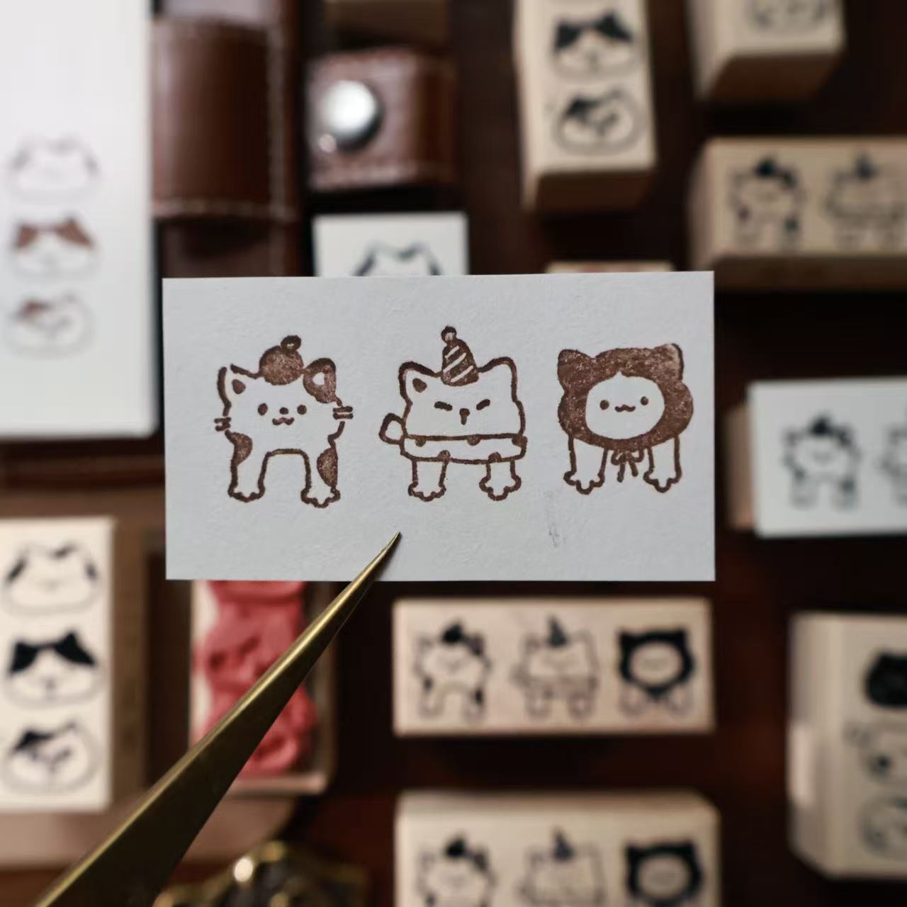 Maple upgraded  Cute Cat Series Stamp base Retro Wooden Notebook Rubber Stamp