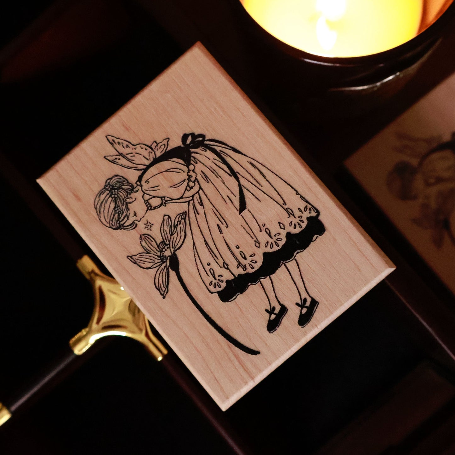 Maple upgraded Flower and girl seal base Retro Wooden Notebook Rubber Stamp