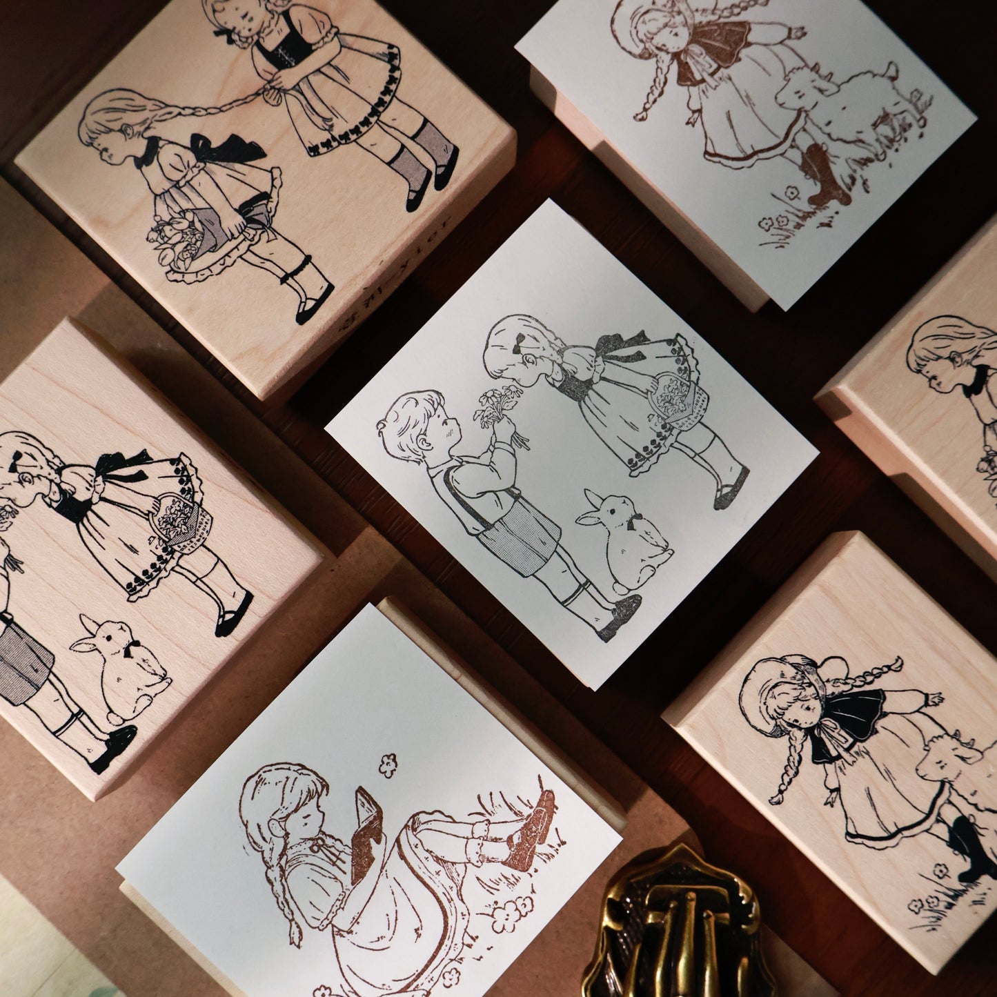 Maple upgraded Cute characters Stamp base Retro Wooden Notebook Rubber Stamp